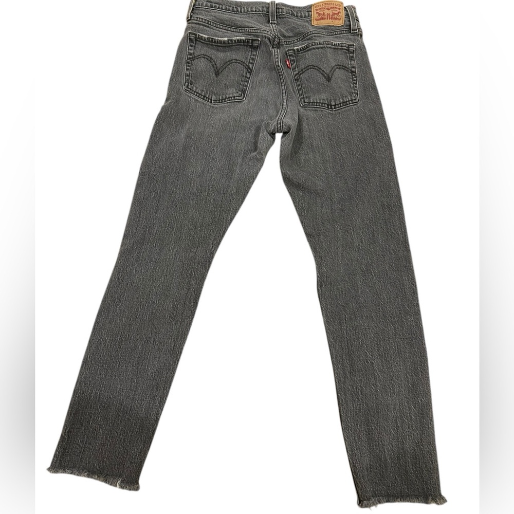 Levi’s 501 Skinny Black Cropped High Waist Frayed Hem Jeans - Picture 2 of 5